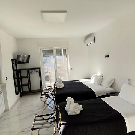 Beb Villareal Balvano Bagian luar foto